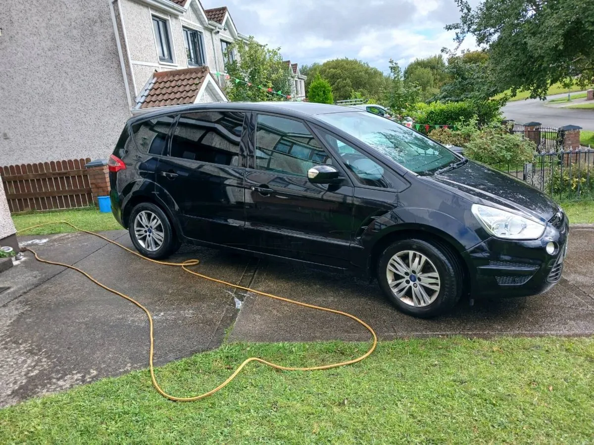 Ford s max - Image 1