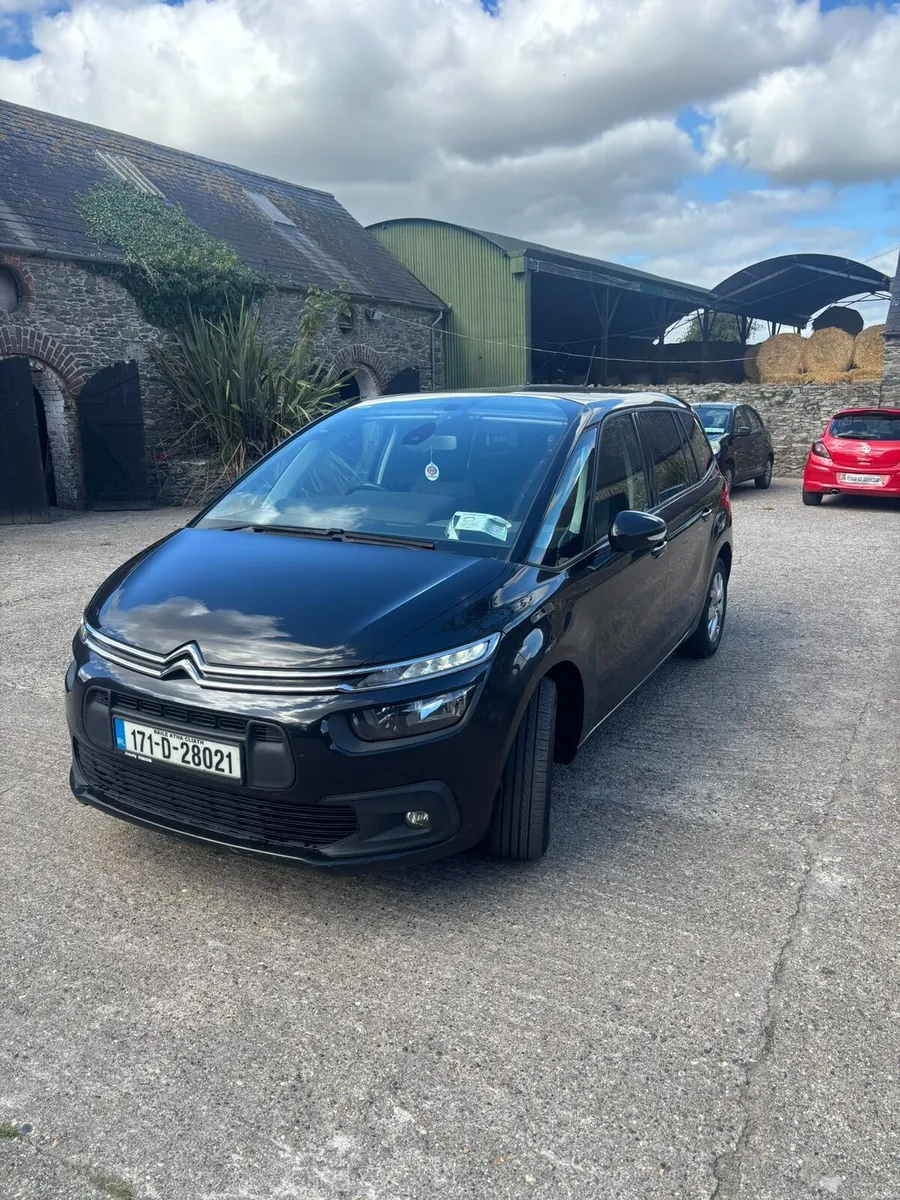 Tax and tested Citroen Picasso 7 seater - Image 4