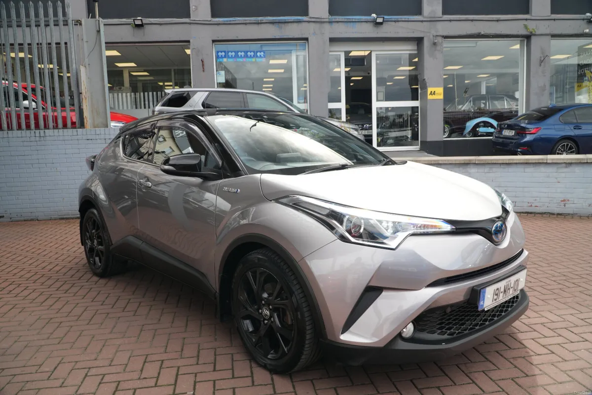 Toyota C-HR 2019 - Image 1