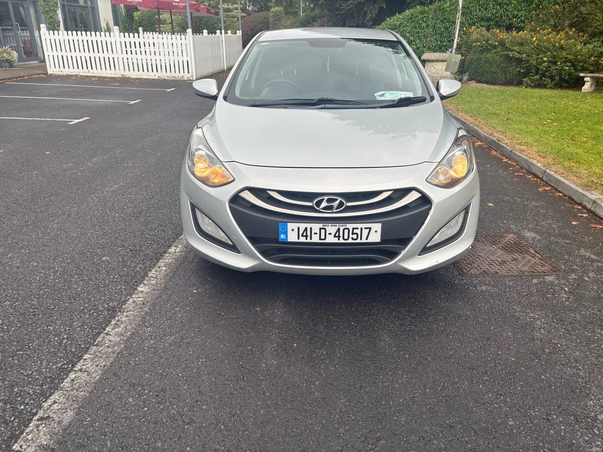 2014 hyundai i30 1.6crdi nct & tax 02/27 - Image 3