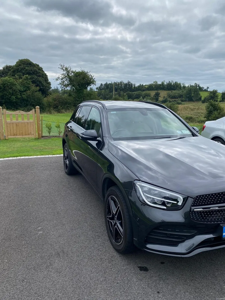 Mercedes-Benz GLC 2021 - Image 2