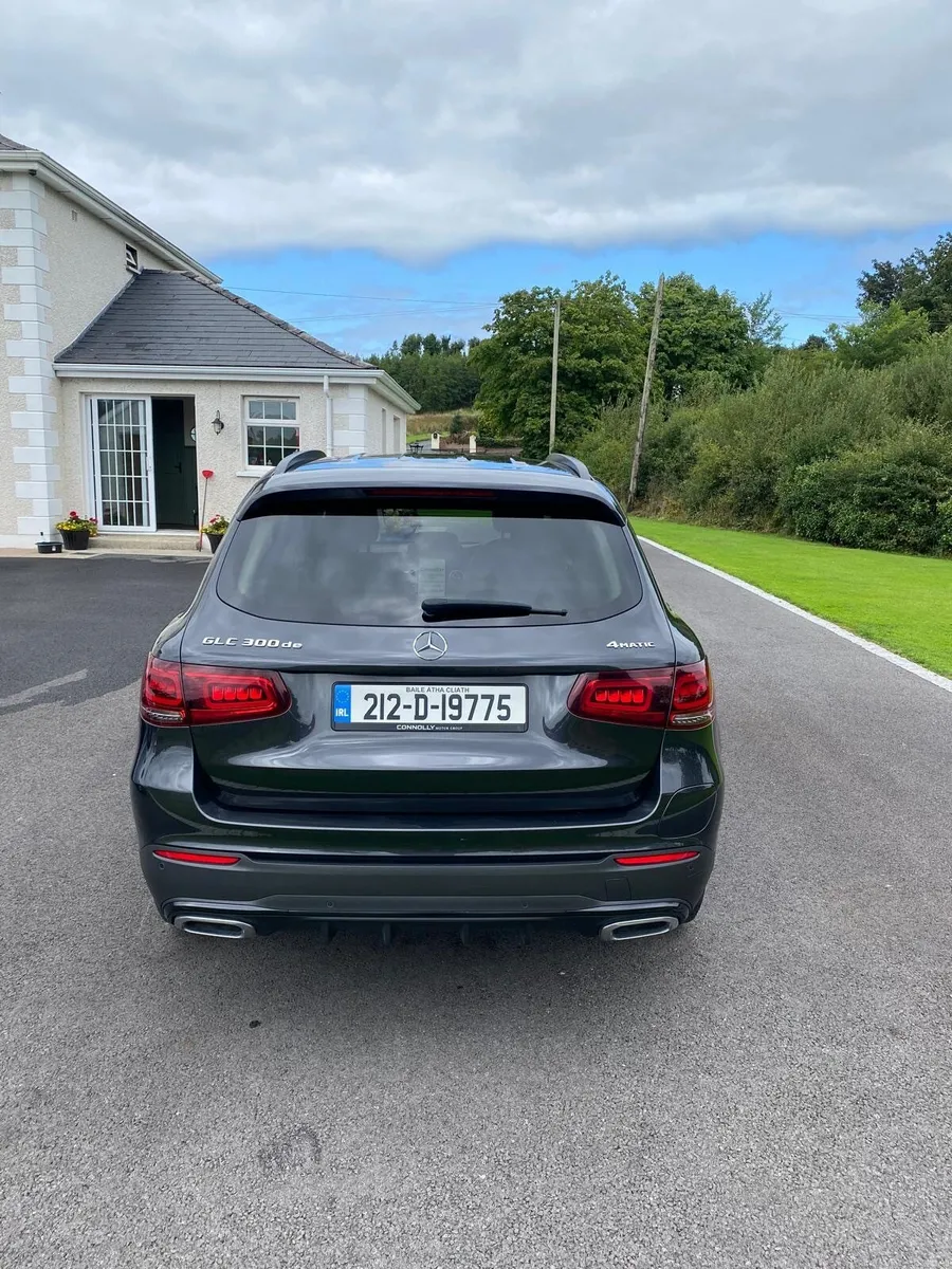 Mercedes-Benz GLC 2021 - Image 3