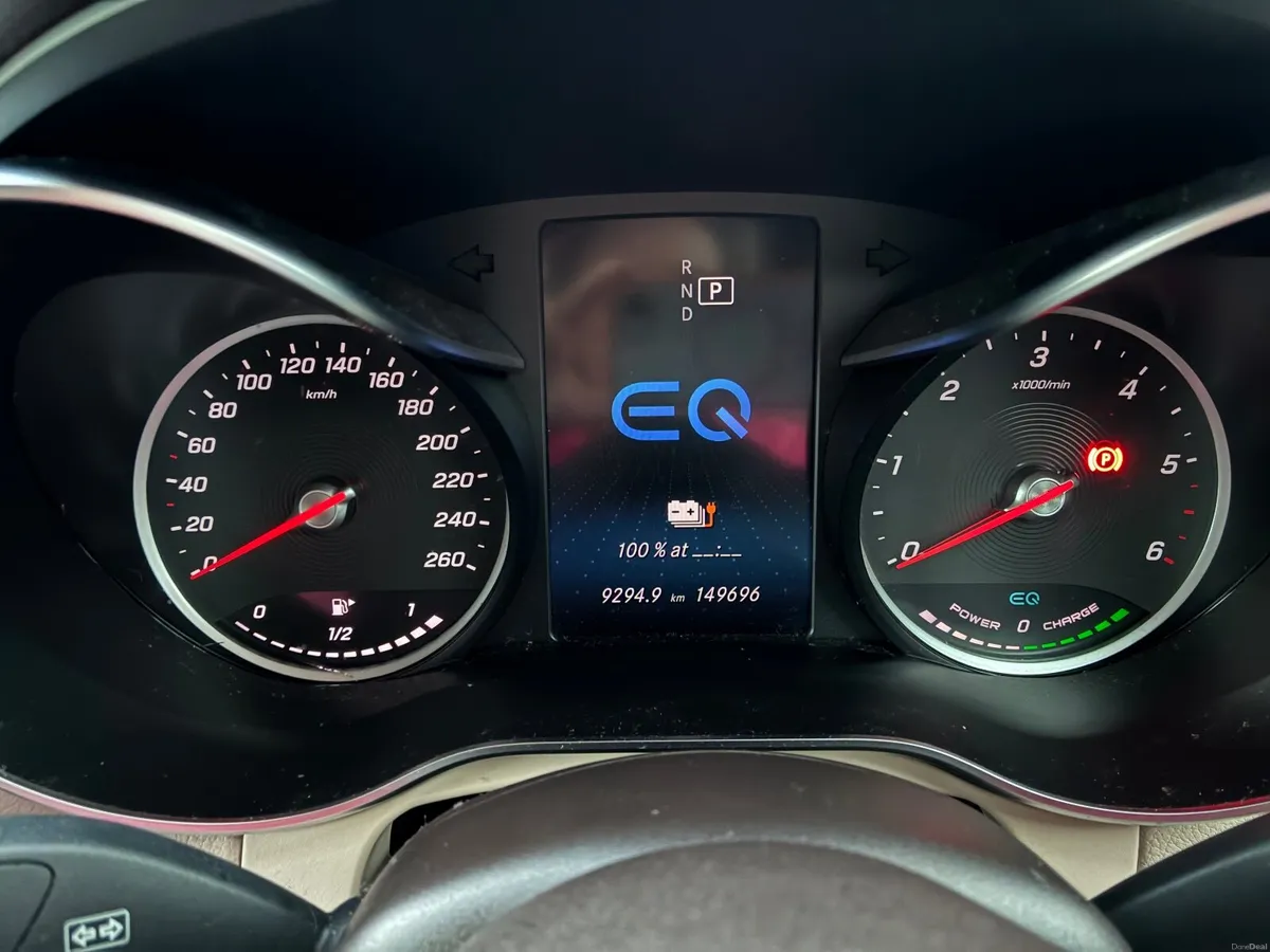Mercedes-Benz GLC 2021 - Image 4