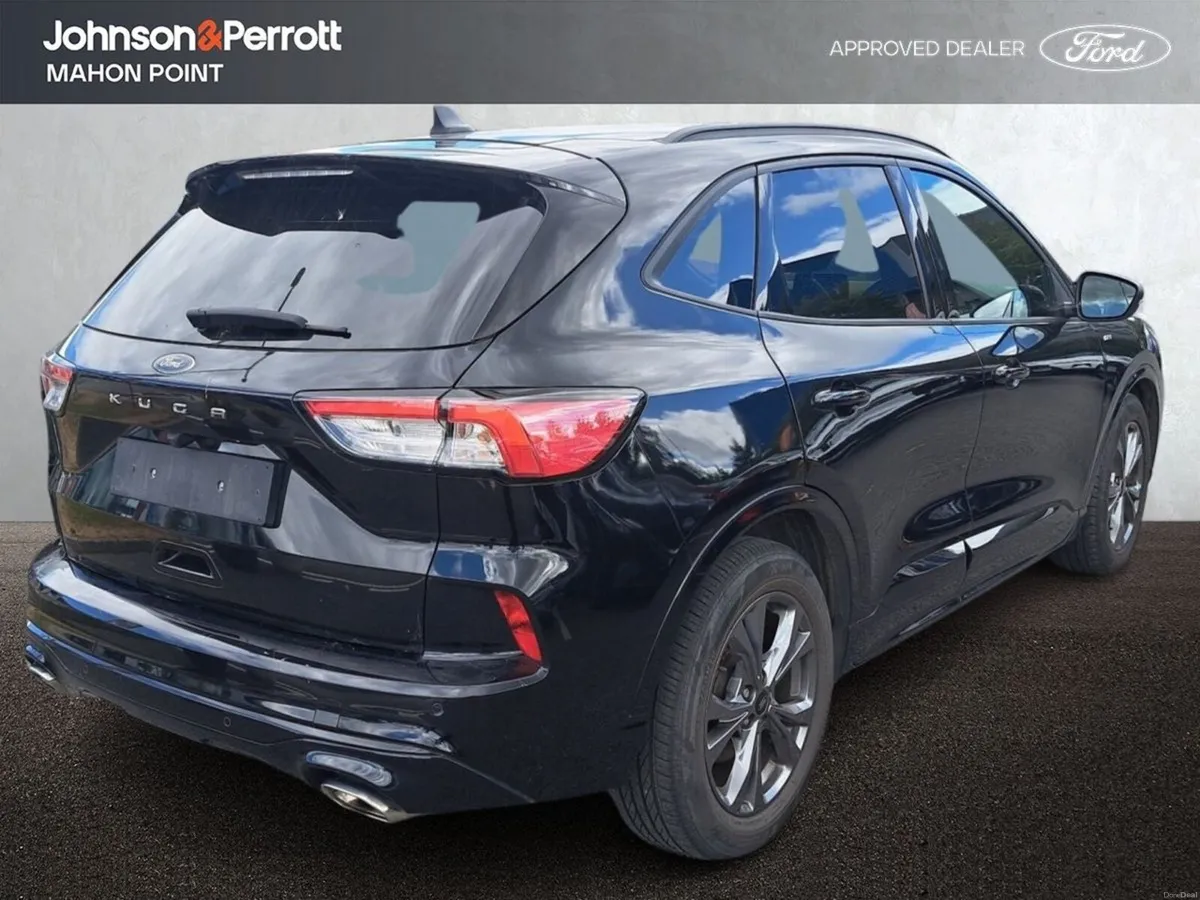 Ford Kuga 1.5 EcoBlue 120PS ST-Line **DIESEL / LIK - Image 2