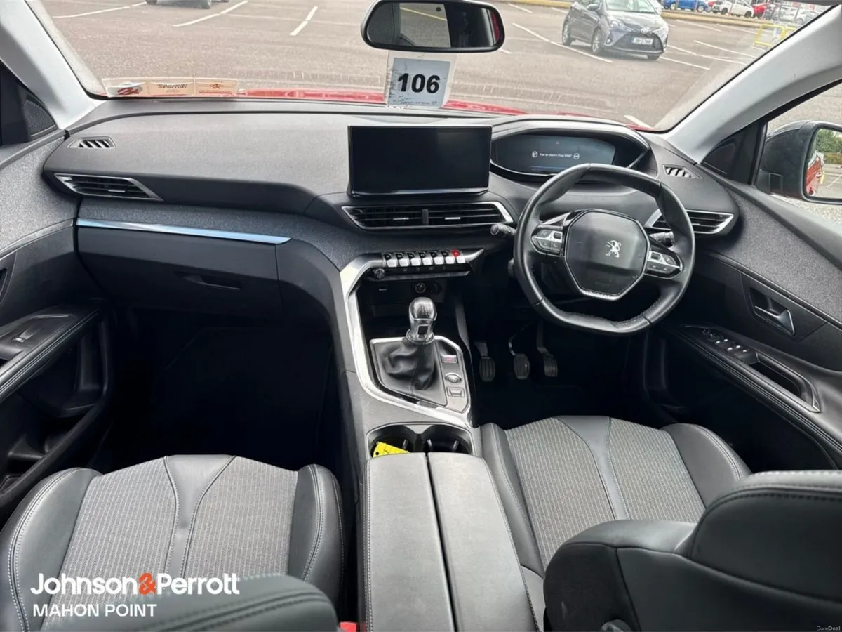 Peugeot 3008 1.2 PureTech 130bhp Allure - Image 4