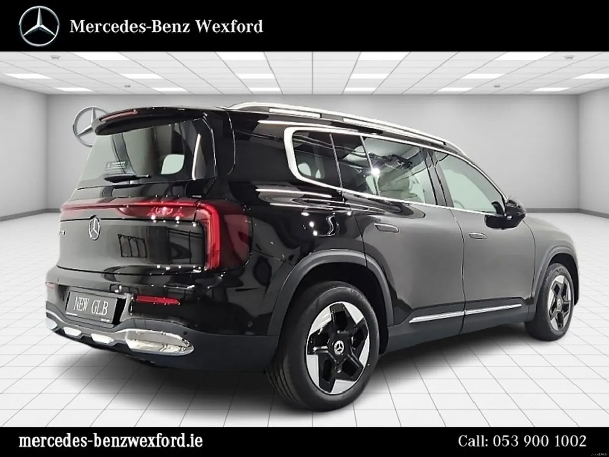 Mercedes-Benz GLB 200 BEV with 7 Seats - Image 4