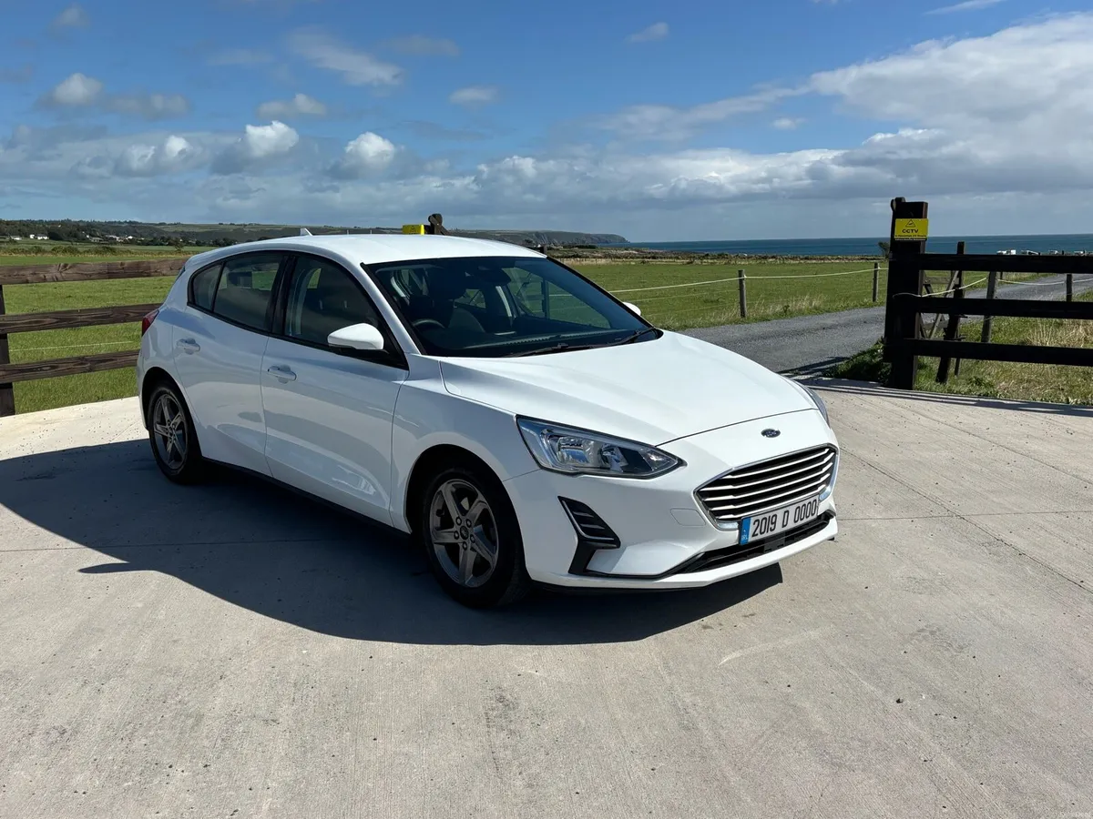2019 Ford focus 1.0 petrol style model - Image 2