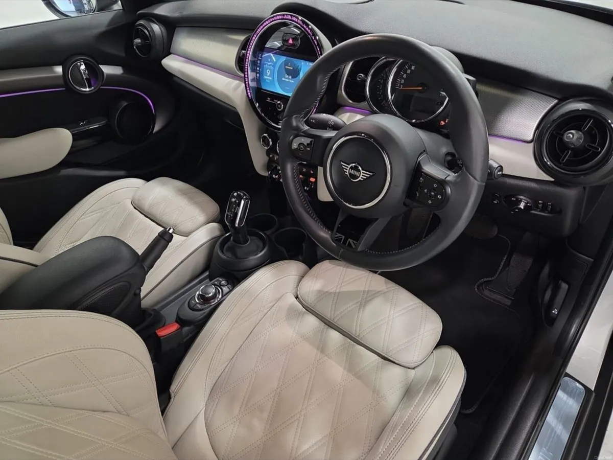 Mini Cooper Cooper Exclusive - Image 6