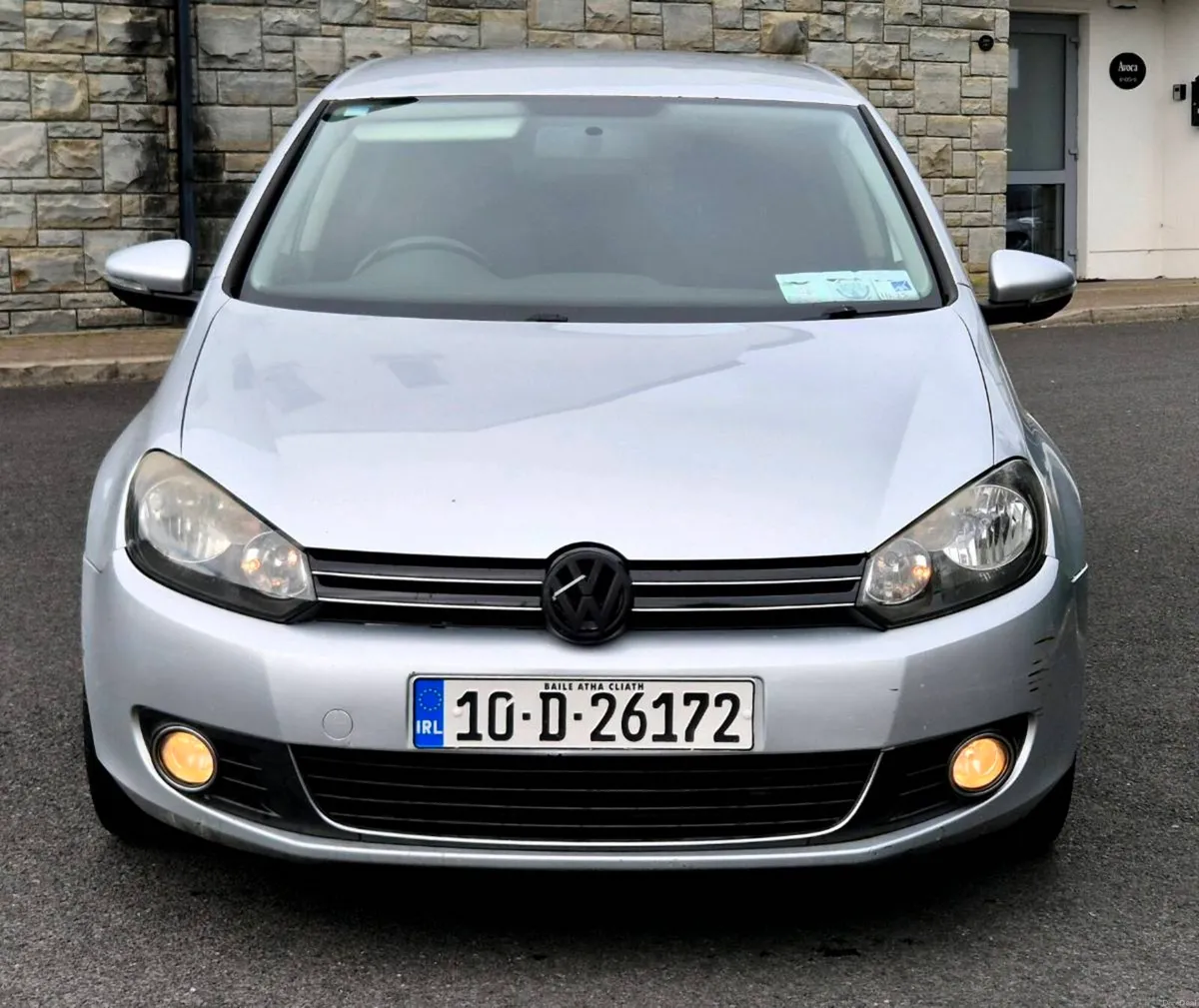 2010 Volkswagen Golf Highline - Image 2