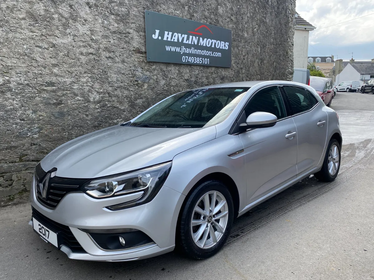 June 2017 Renault Megane Dynamique Nav DCi 110 - Image 5