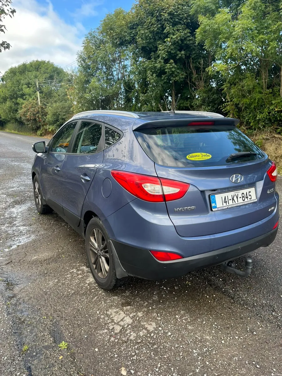 Hyundai ix35 automatic - Image 3