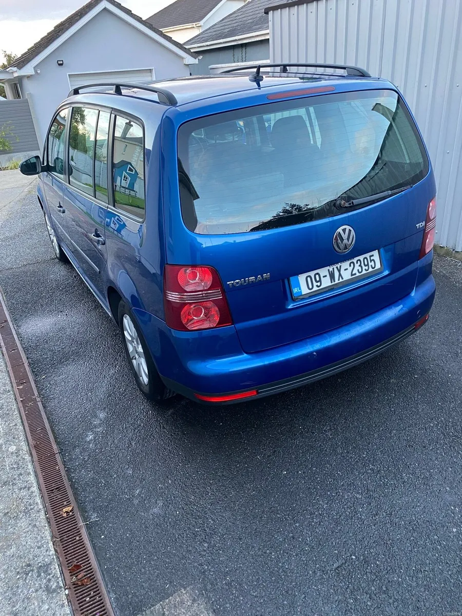 Car - Image 2