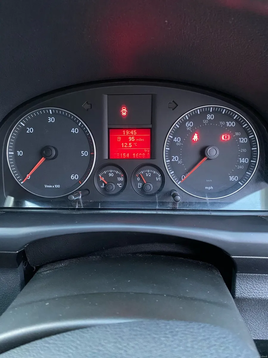 Car - Image 6