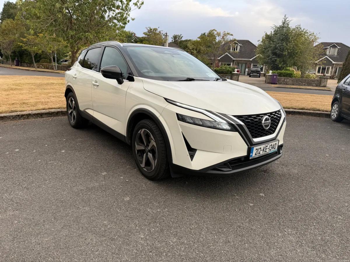 Nissan Qashqai 1.3 SV Hybrid 2021 - Image 1