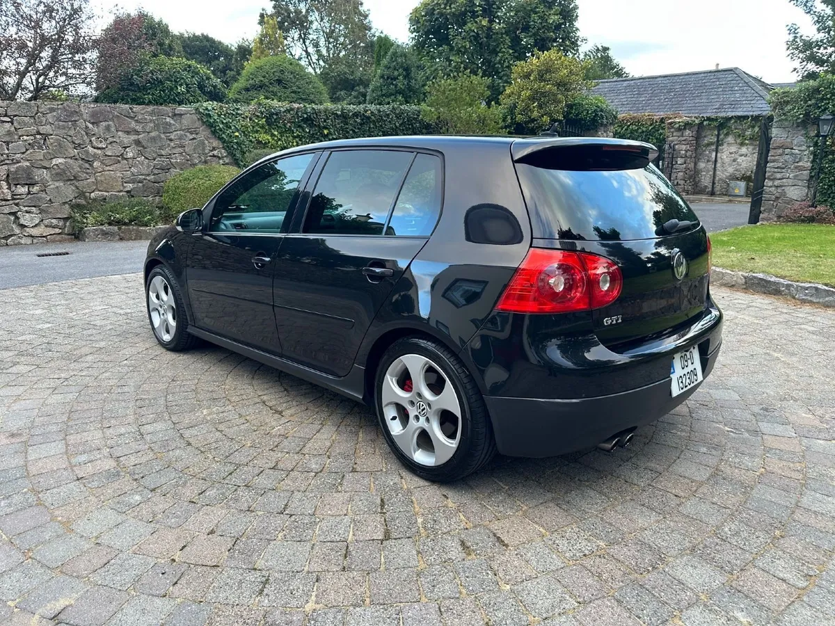 2009 Golf GTI DSG Exceptional Low Mileage - Image 3