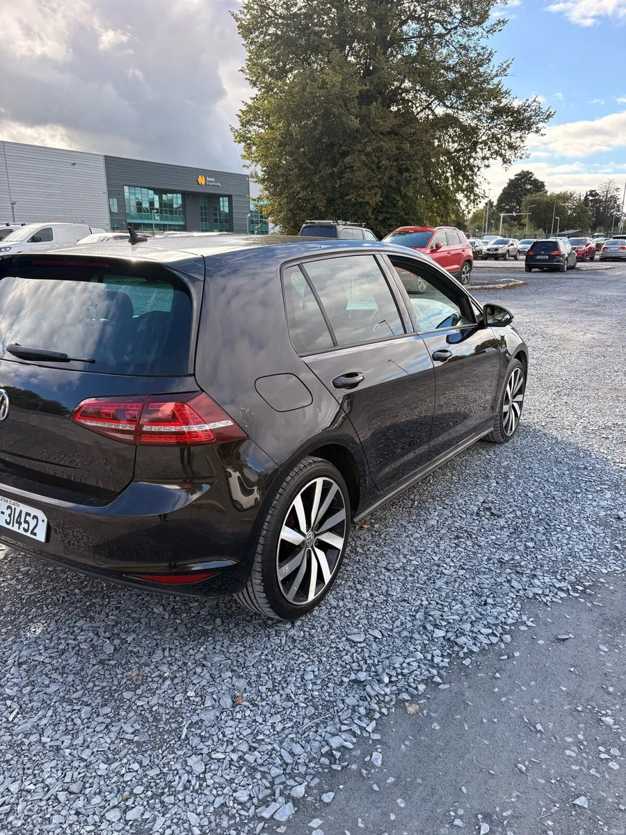 Golf GTE - Image 4