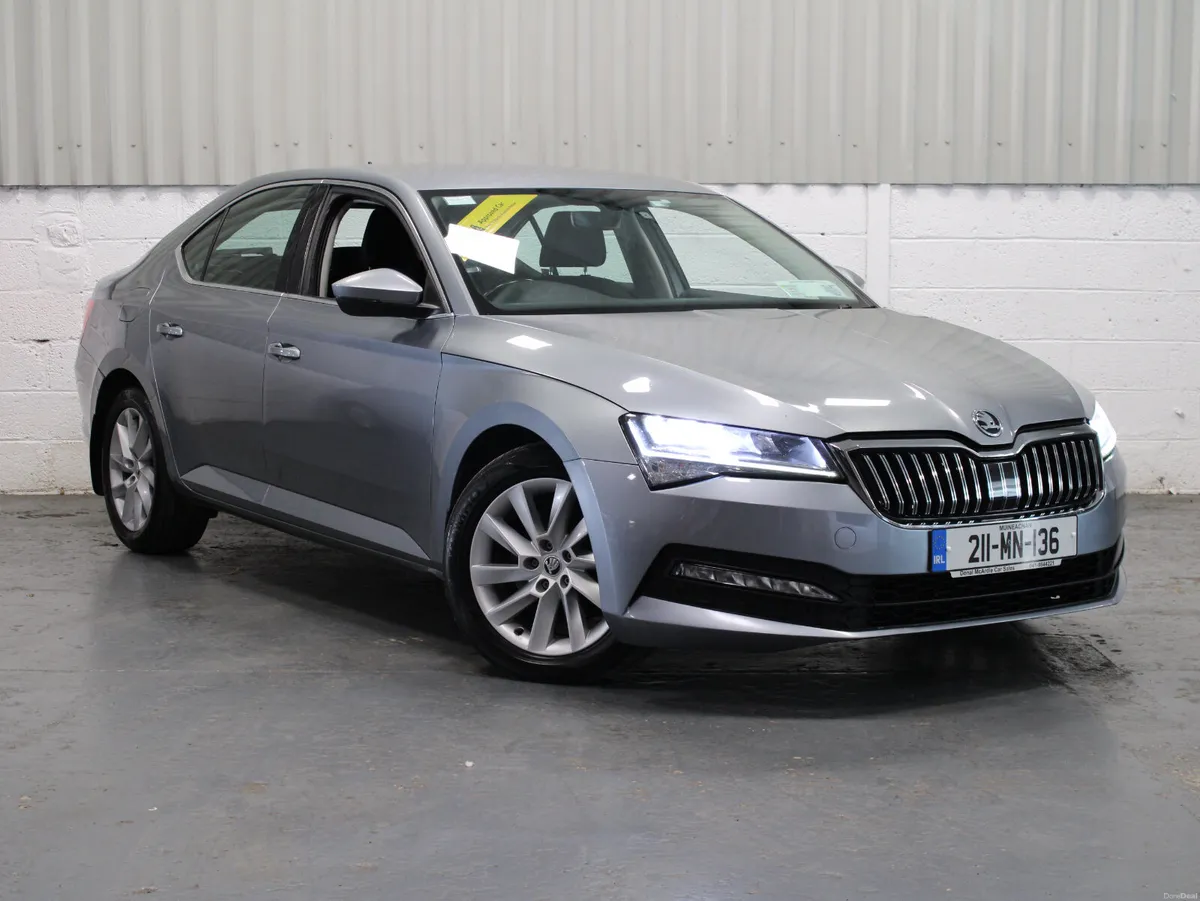 Skoda Superb 2021 - Image 4