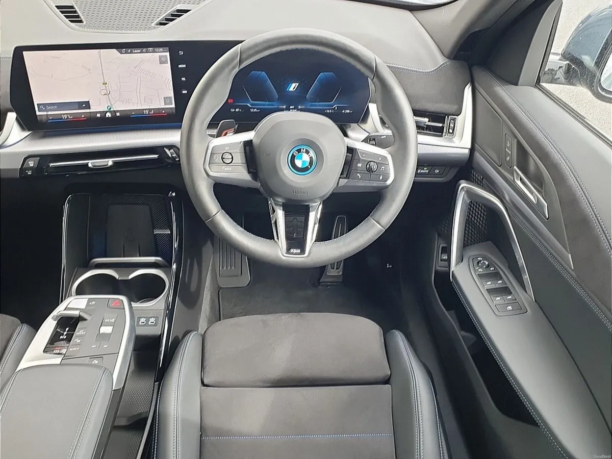BMW iX2 eDrive20 M Sport - Image 5
