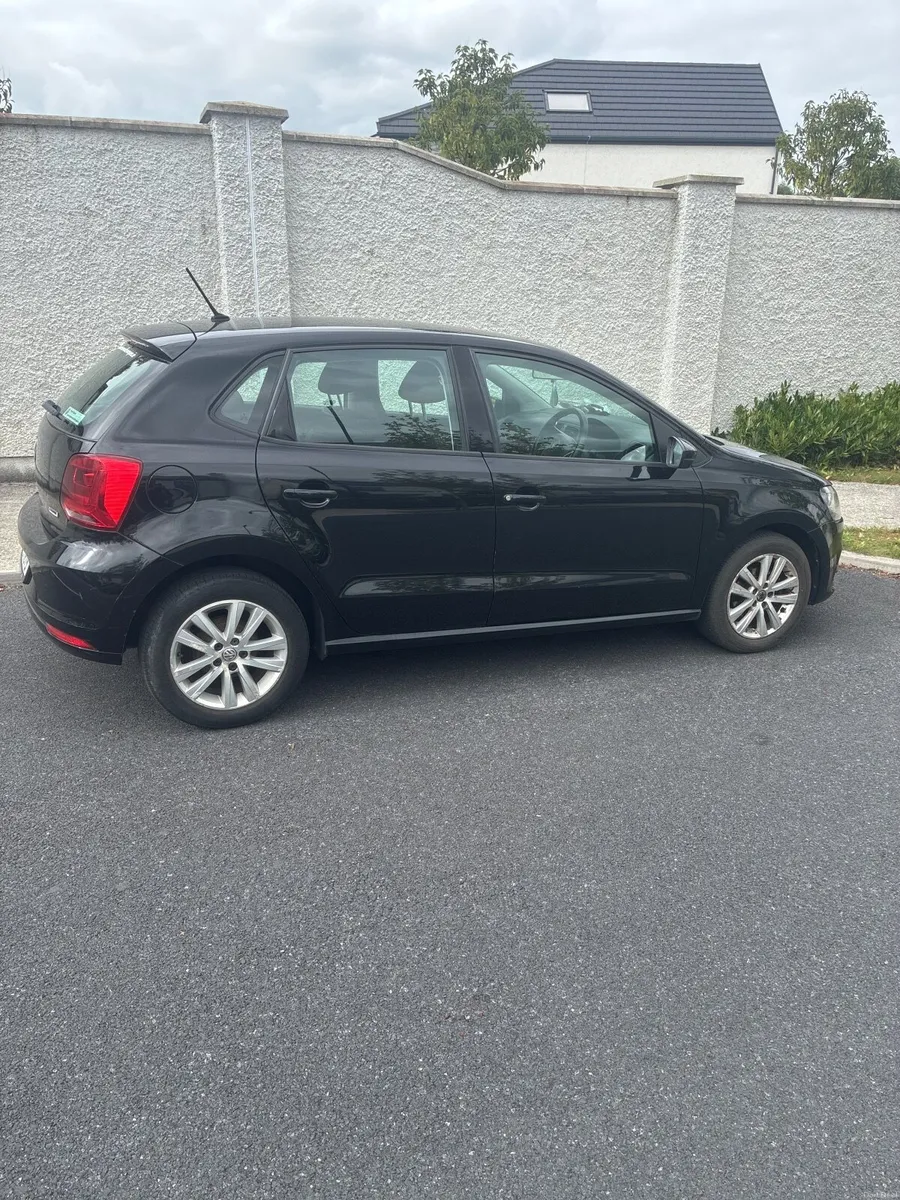 Volkswagen Polo 2015 - Image 3