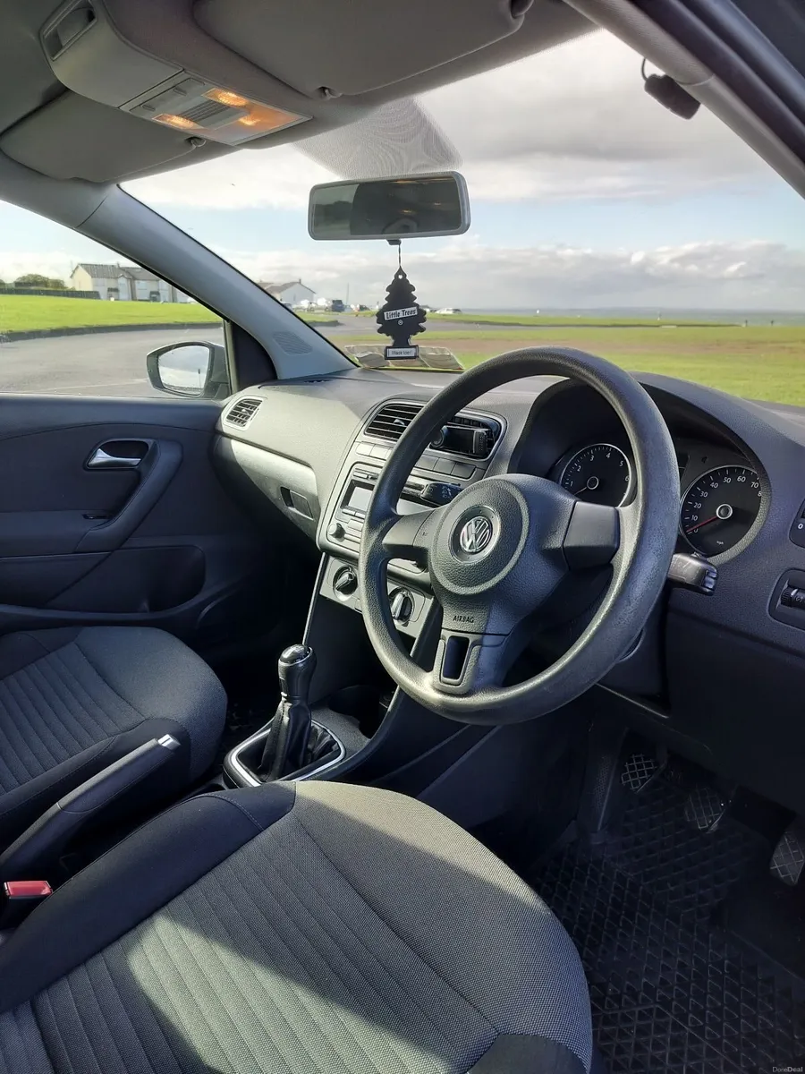 Volkswagen Polo 1.2L Manual - Image 2