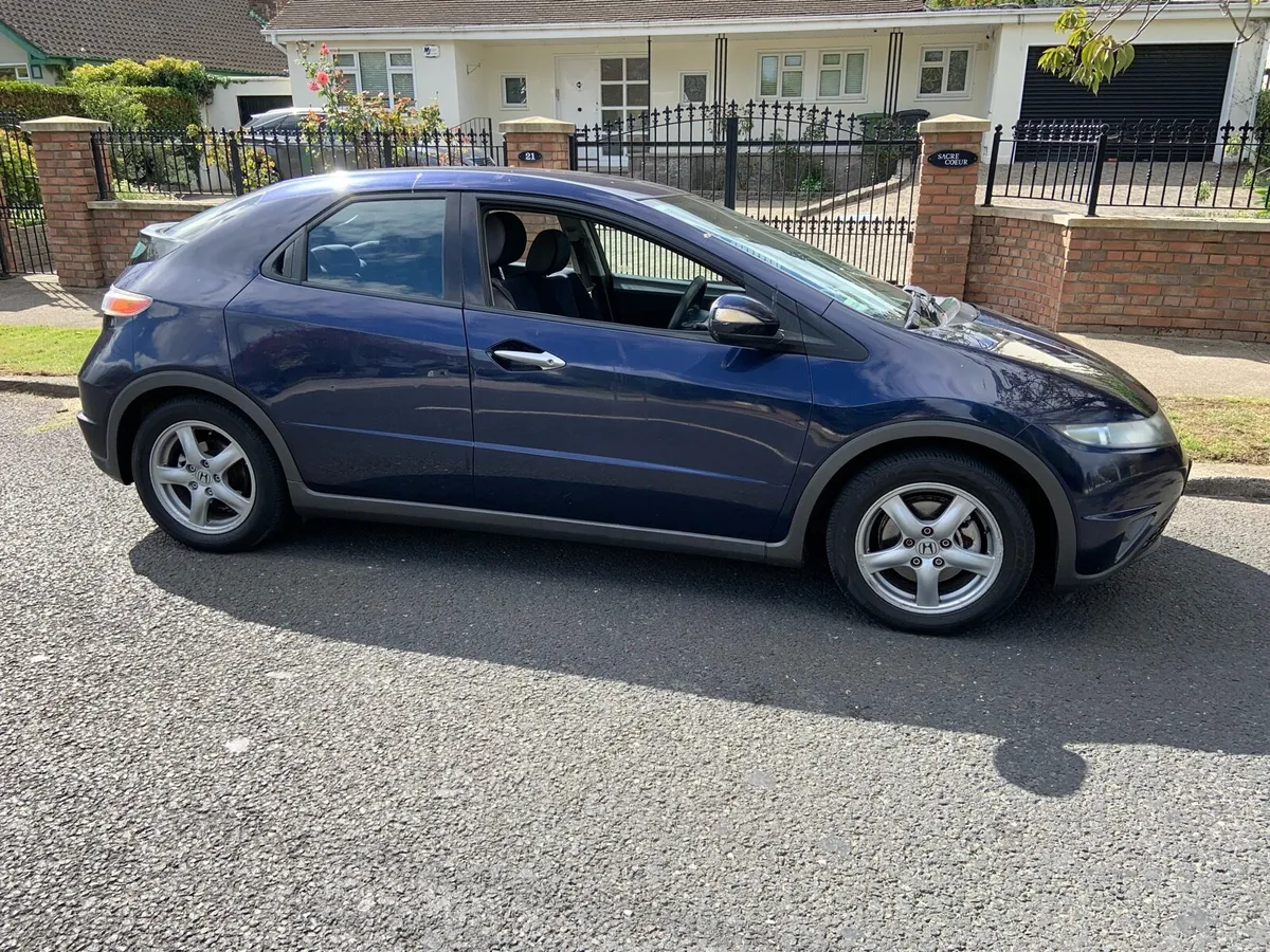 Honda civic 1.4 SE S taxed  nct new service - Image 1