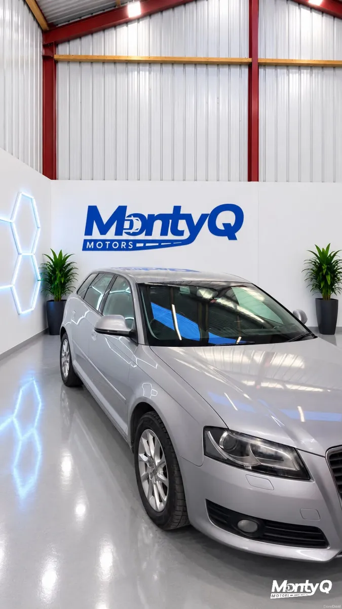 Audi A3 Sportback Auto - 54k km - reverse cam - Image 3