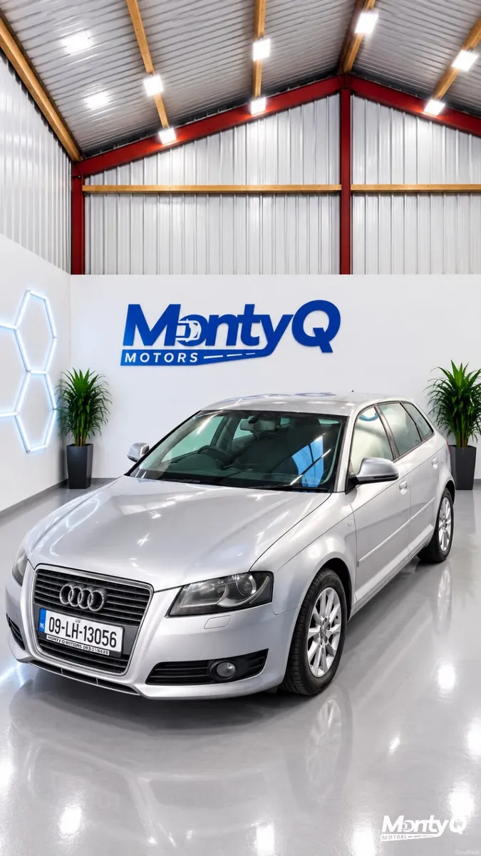 Audi A3 Sportback Auto - 54k km - reverse cam - Image 6