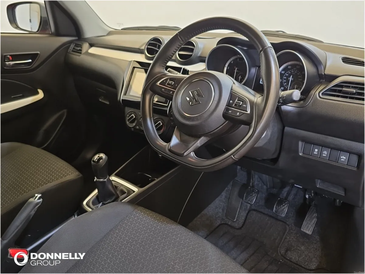 Suzuki Swift 1.2 Dualjet 83 12V Hybrid SZ-L 5dr - Image 4