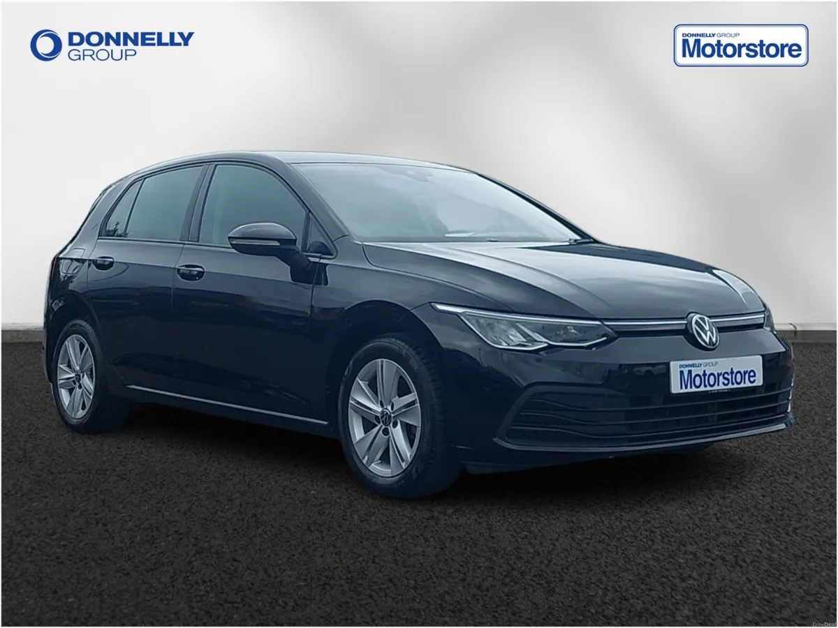 Volkswagen Golf 1.5 eTSI 150 Life 5dr DSG - Image 1