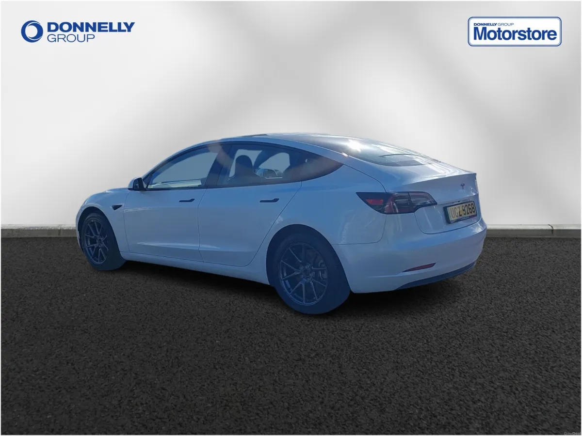 Tesla Model 3 Standard Plus 4dr Auto - Image 2
