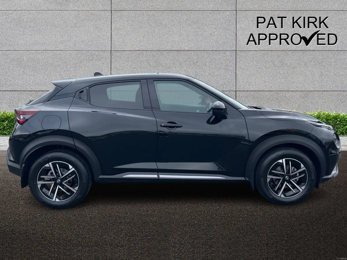 Nissan Juke Hatchback N-Connecta - Image 3