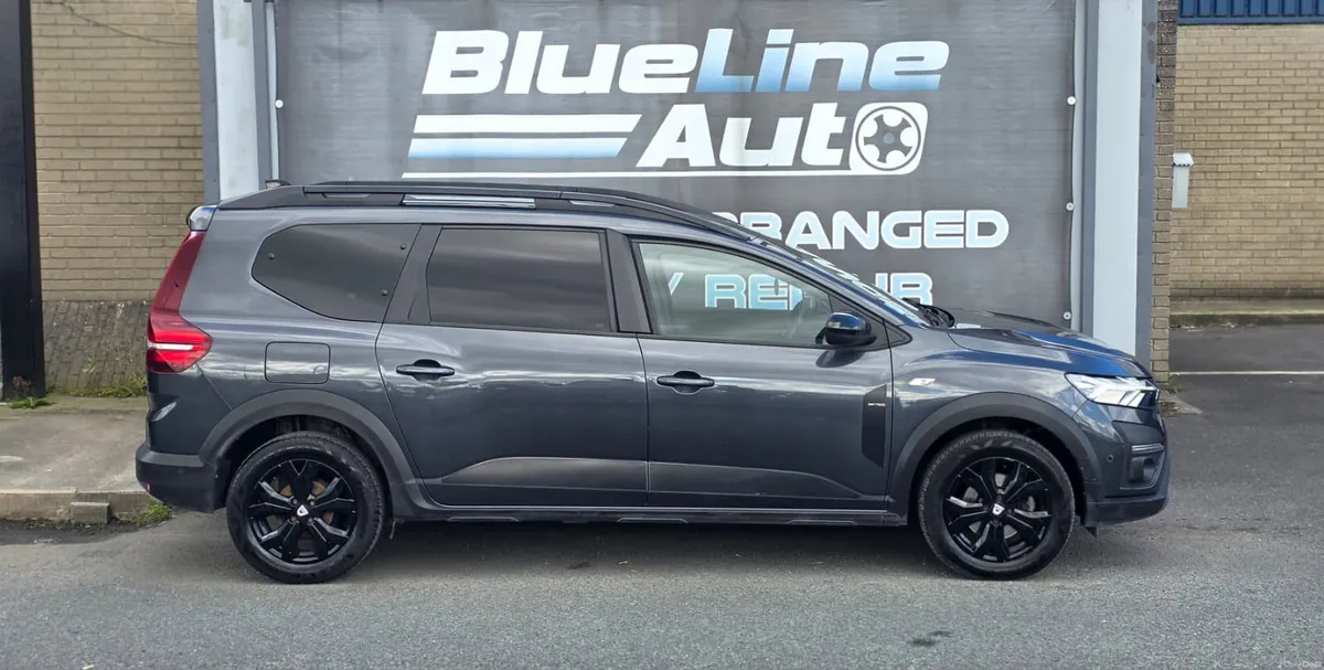 Dacia Jogger Extreme 7 Seater 1.0 Petrol (2022) - Image 5