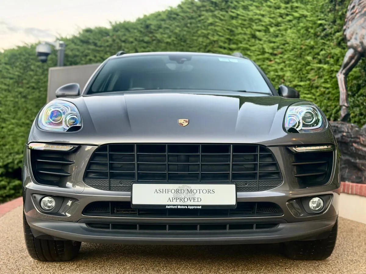 Porsche Macan S PDK Diesel - Image 2