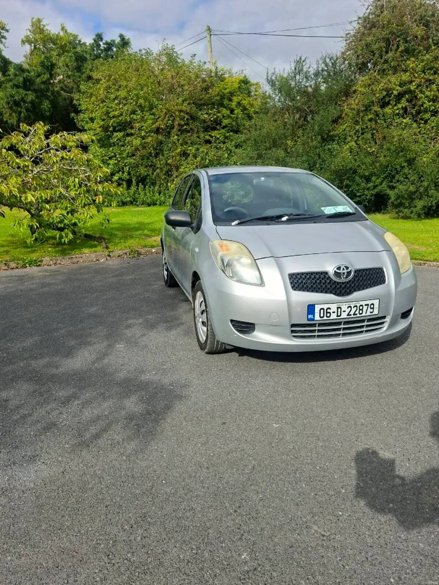 2006 Toyota yaris - Image 1