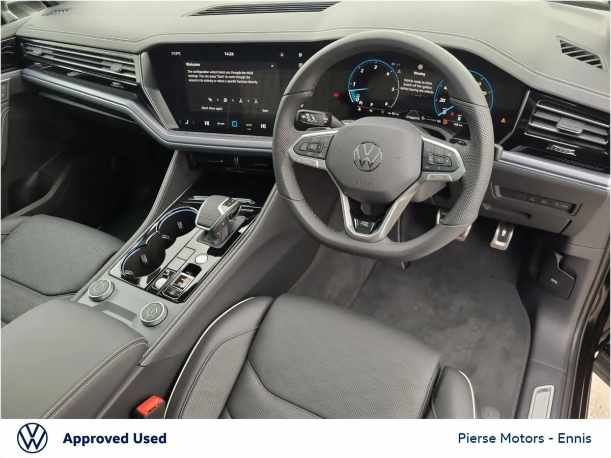 Volkswagen Touareg 3.0TDI 231HP R LINE FINAL ED 4M - Image 2
