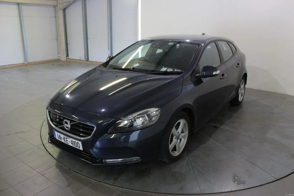 Volvo V40 1.6 D2 115PS - TENDER 44 - Image 3