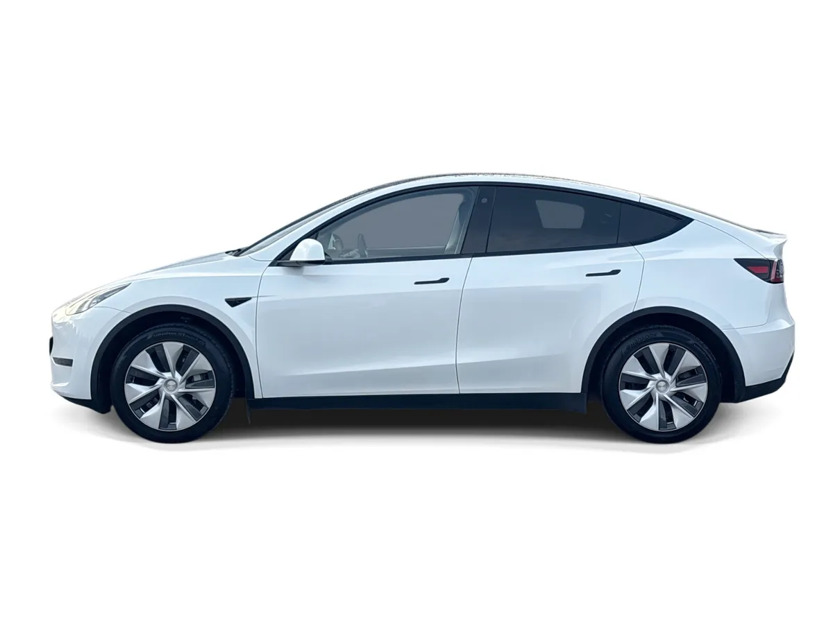 Tesla Model Y 2023 - Image 6