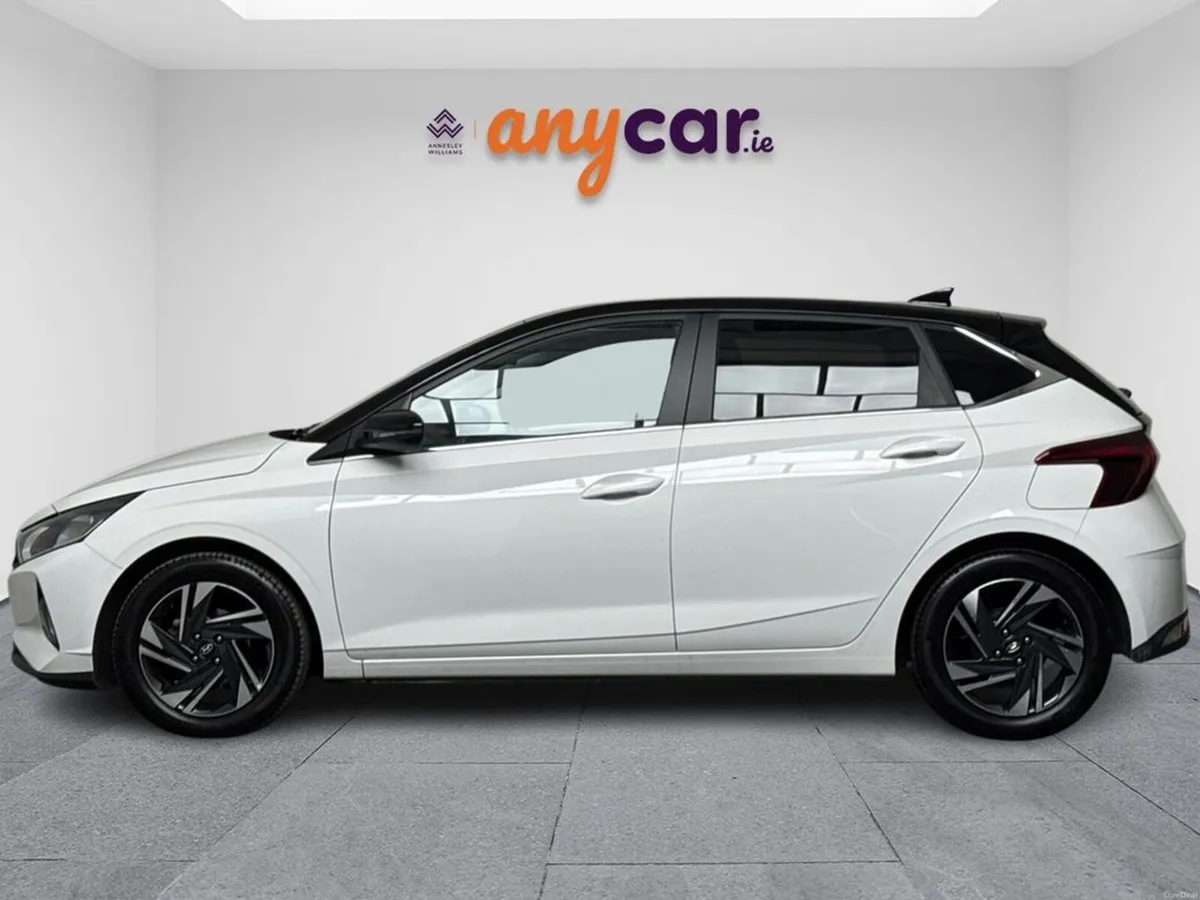 Hyundai i20 Deluxe Plus 2tone - Image 5