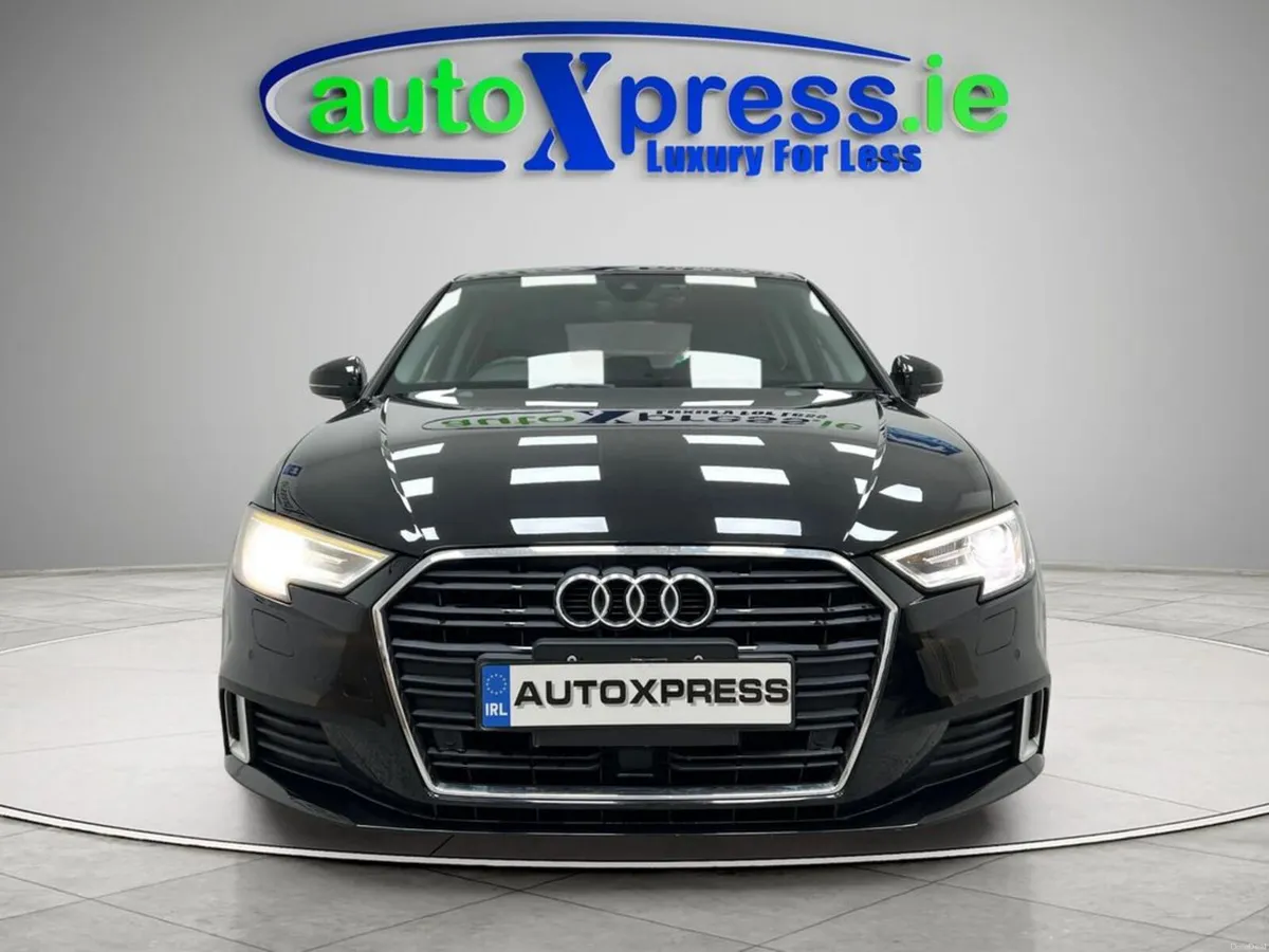 Audi A3 SPORTS BACK 1.4 TFSI AUTO - Image 3