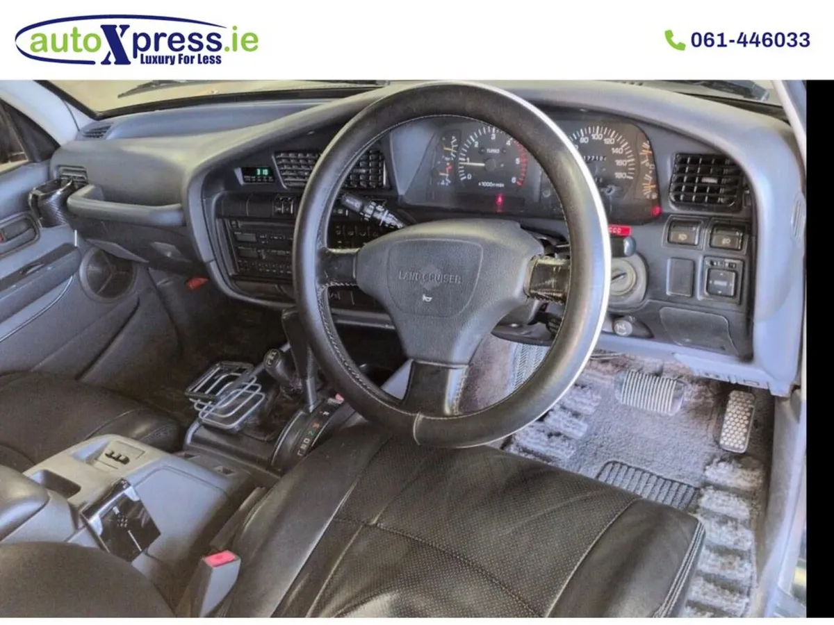 Toyota Land Cruiser Amazon 4.2 Diesel 4WD VX LIMIT - Image 2