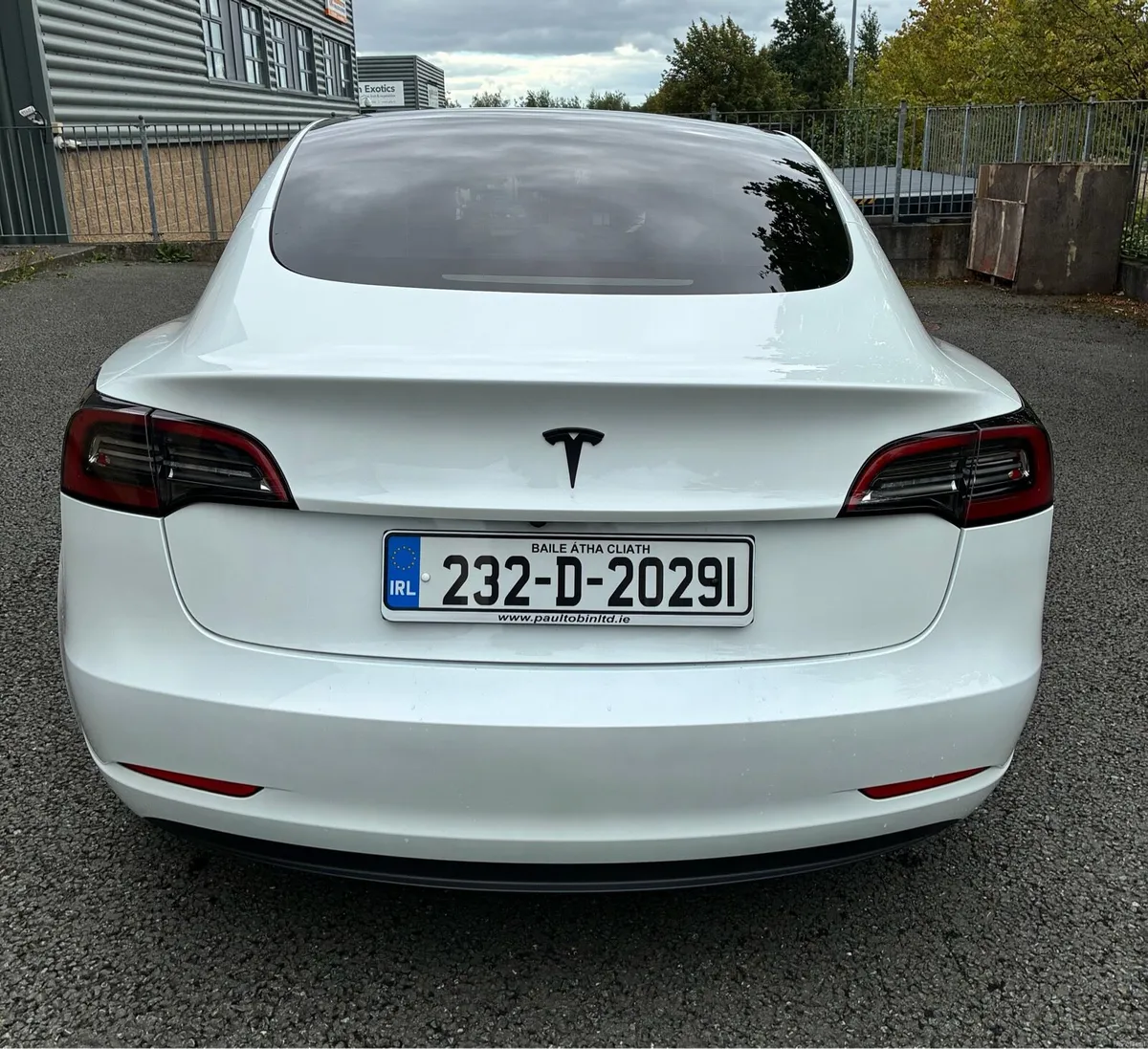 Tesla 3 - Image 2