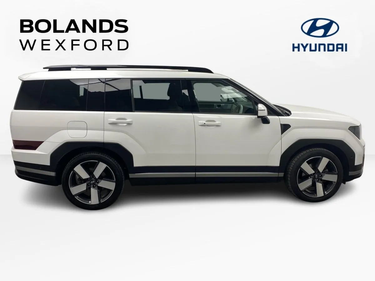 Hyundai Santa Fe 1.6 PHEV 4WD Premium - Image 4