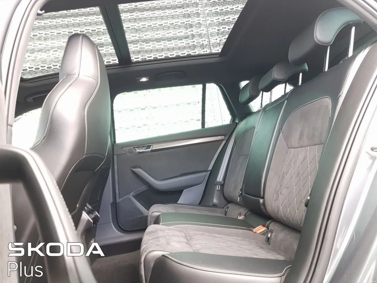 Skoda Superb SUPERB COMBI SPORTLINE  2.0TDI 150HP - Image 6