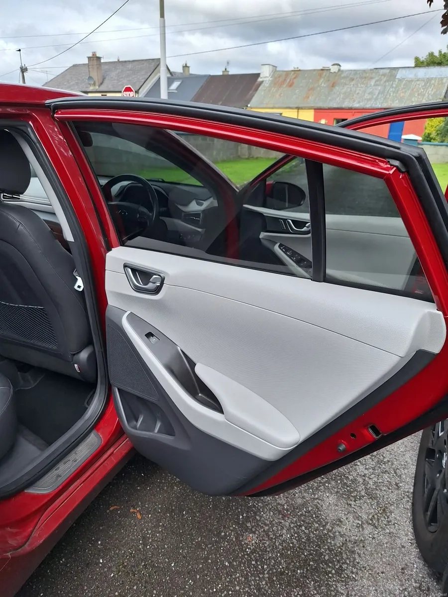 Hyundai IONIQ 2020 - Image 3