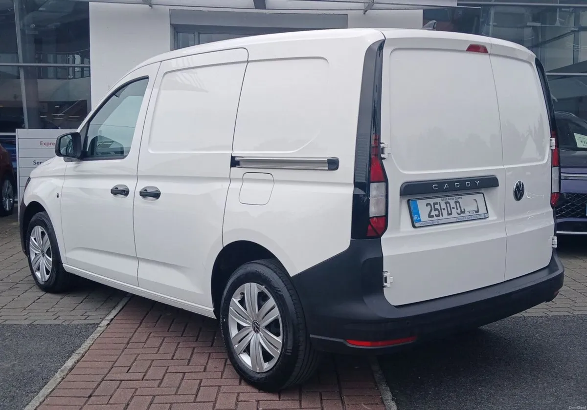 Volkswagen Caddy CARGO TDI 75BHP  **PRICE EXCLUDIN - Image 4