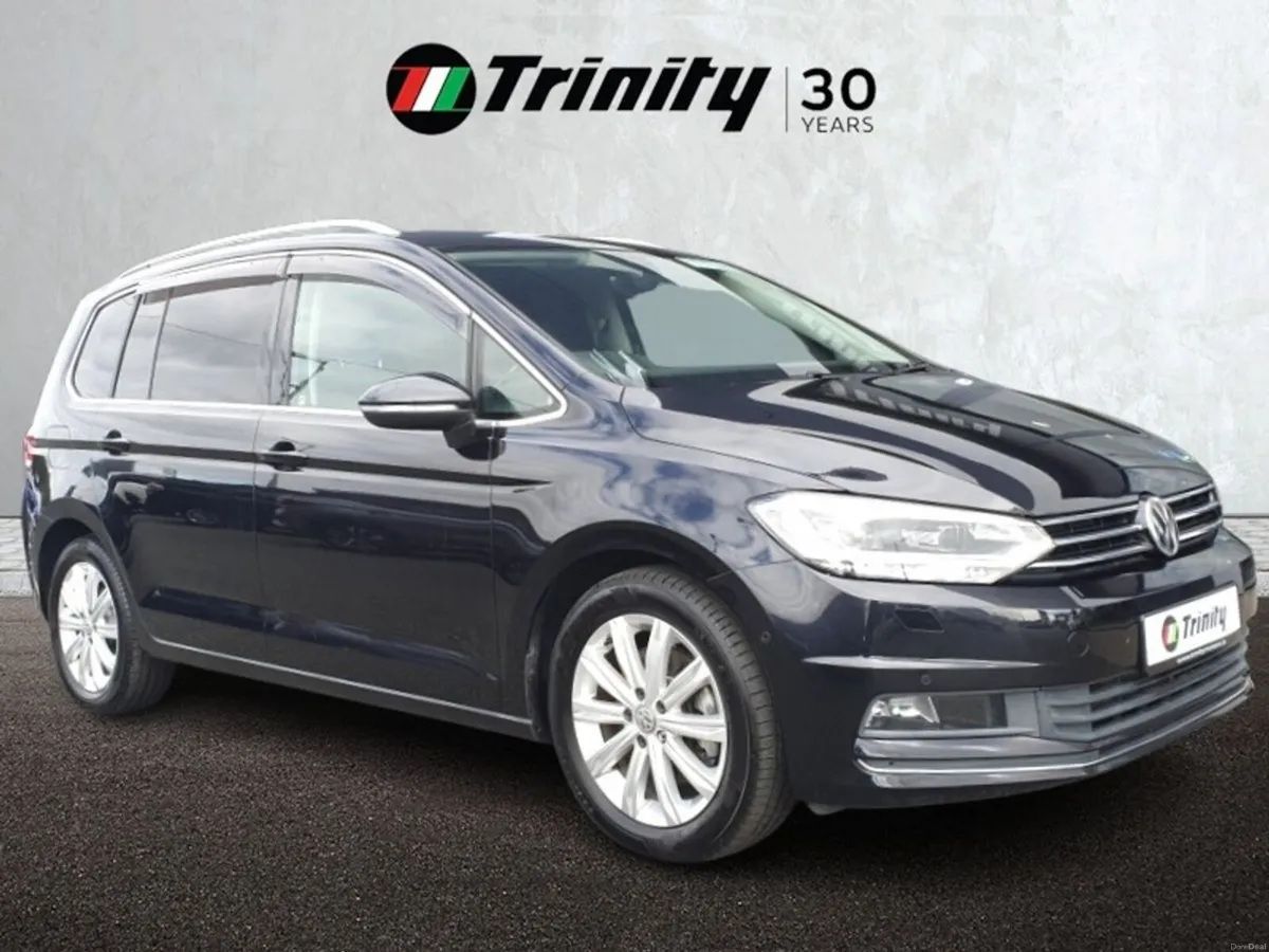Volkswagen Touran ** STUNNING FAMILY CAR ** 1.4L A - Image 1