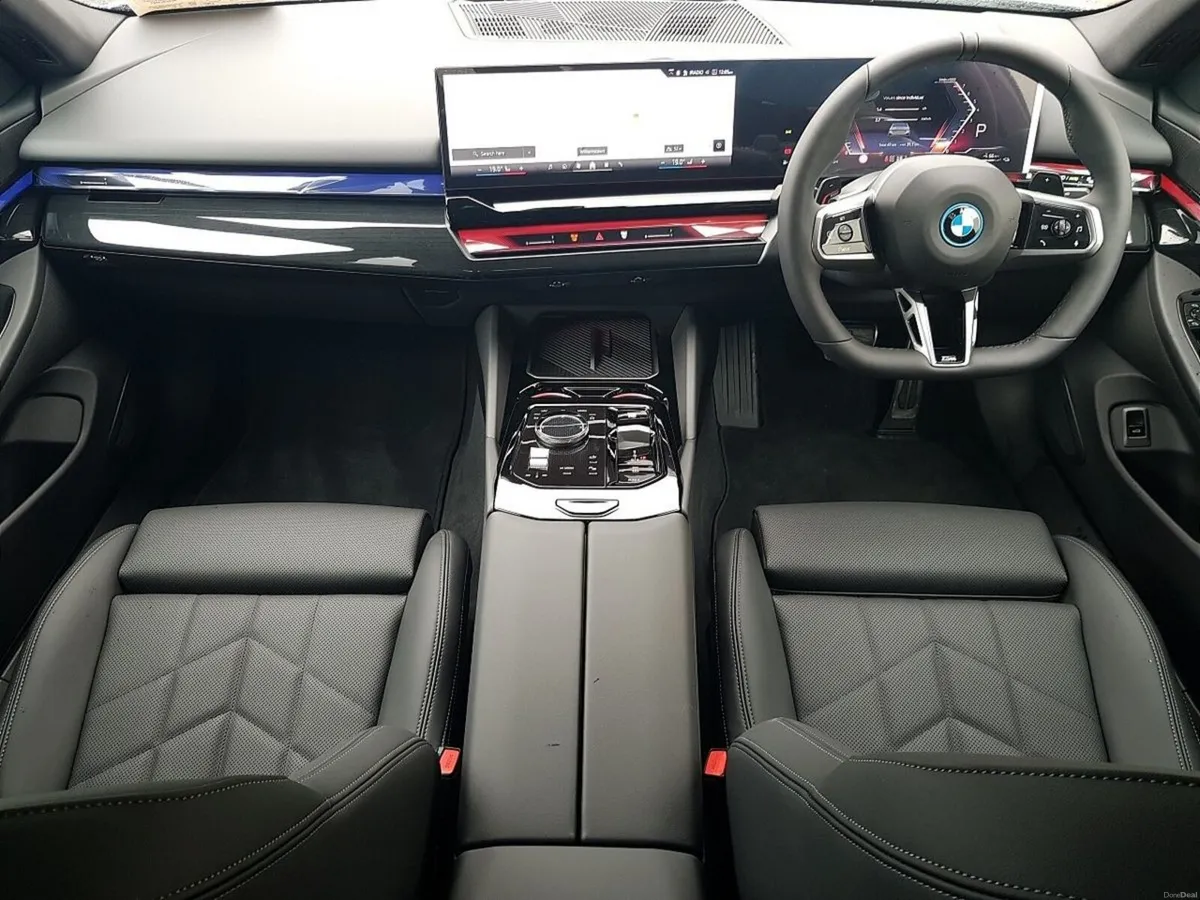 BMW 5-Series 530e M Sport Saloon - Image 4