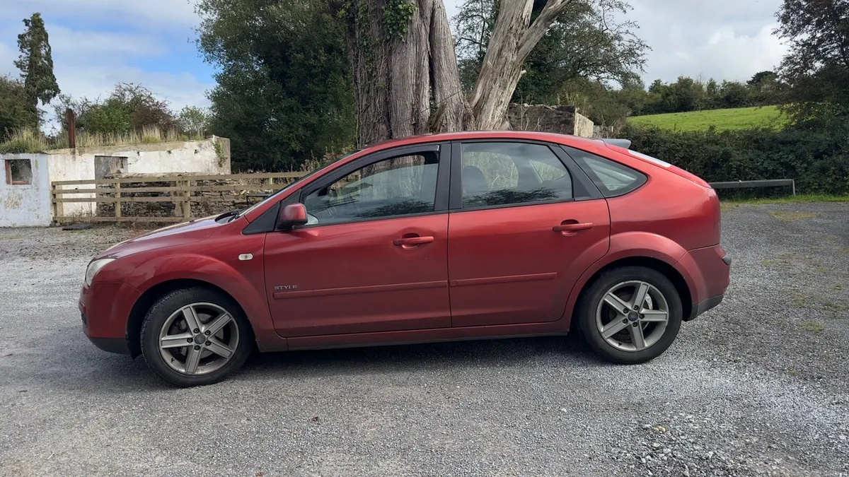 Ford Focus - Image 4