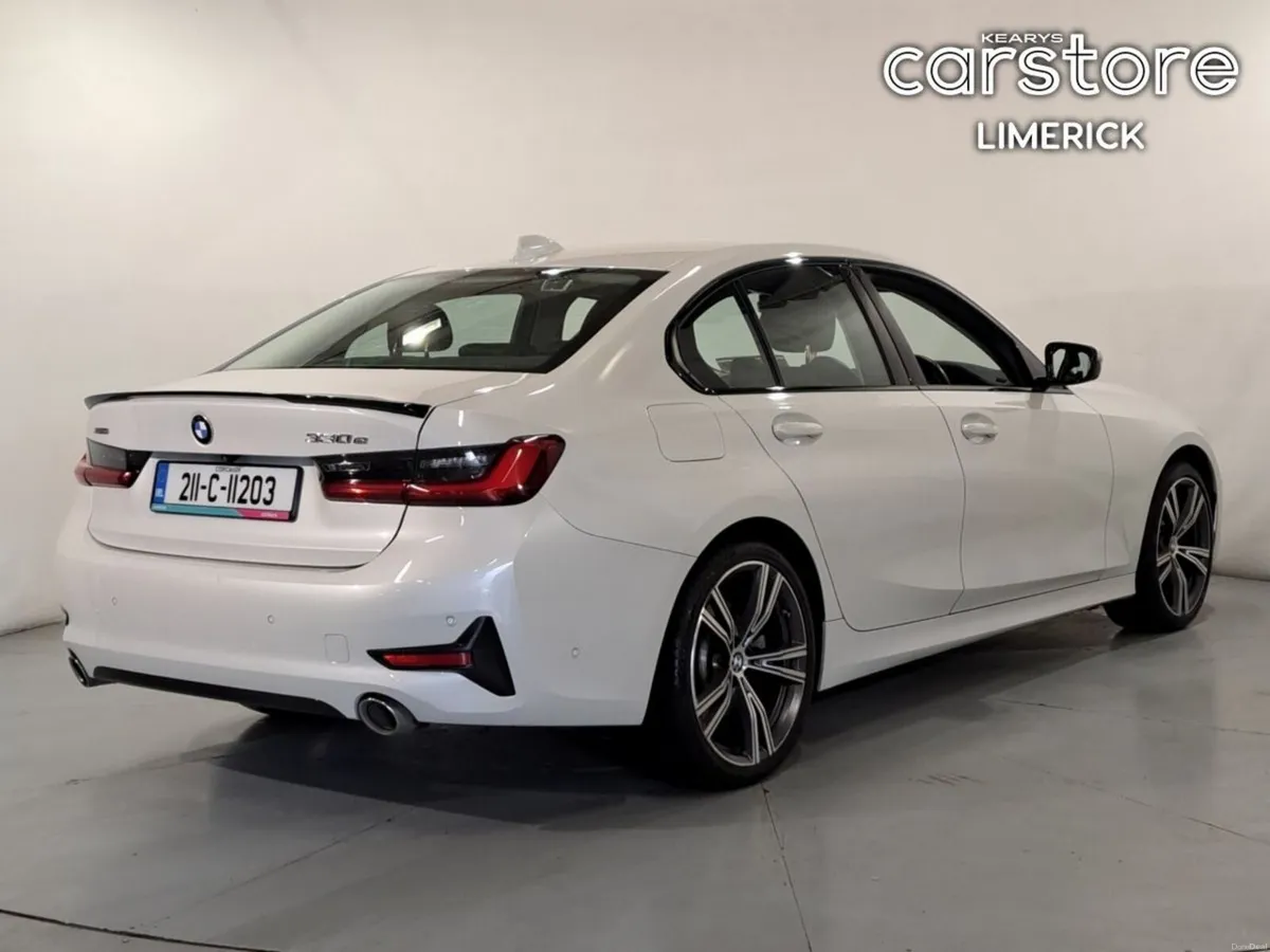 BMW 3-Series 330e xDrive Sport Pro Auto - Image 3