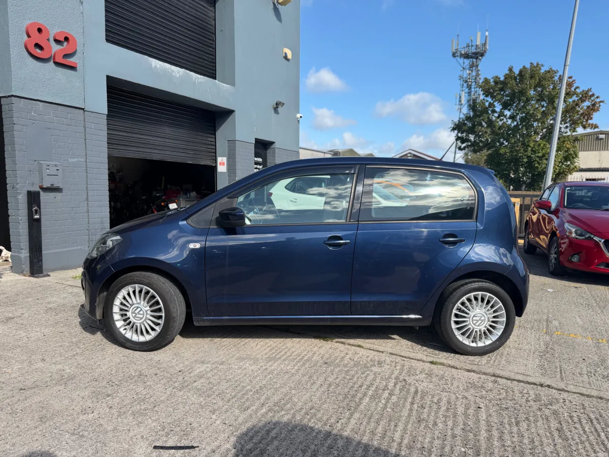 Volkswagen up! 2015 1.0L Auto New NCT - Image 5